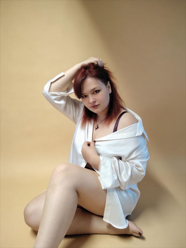 610786334: Chica busca chico en Barcelona