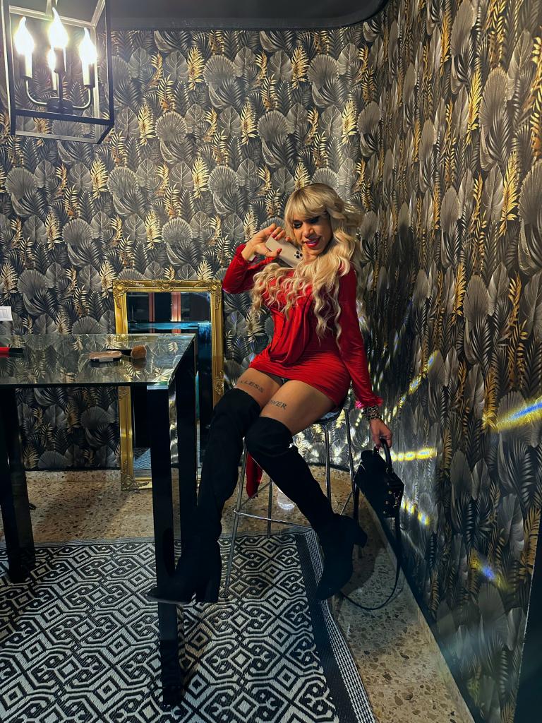 613758046: Transexual en Alicante