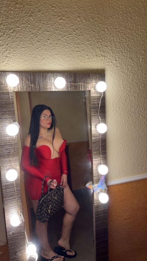 Chica busca chico en Huesca: 