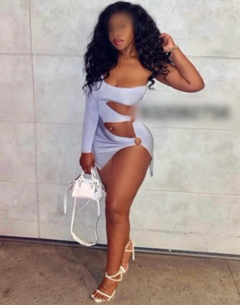 Chica busca chico en Gerona: 