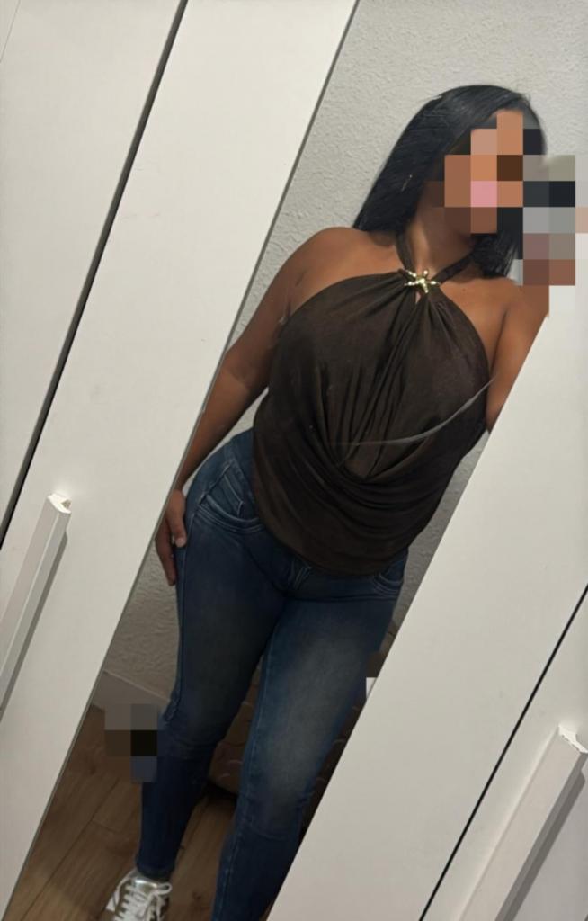 604147034: Chica busca chico en Mallorca