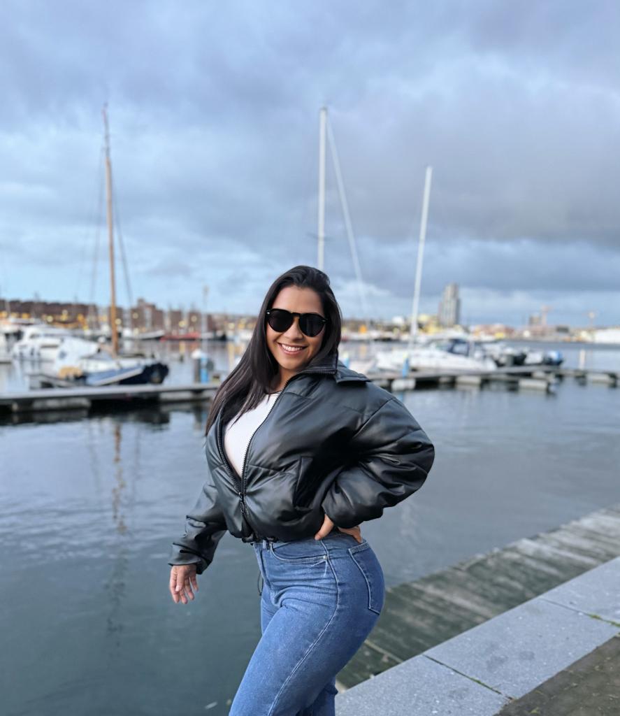 Chica busca chico en Madrid: Chica busca chico