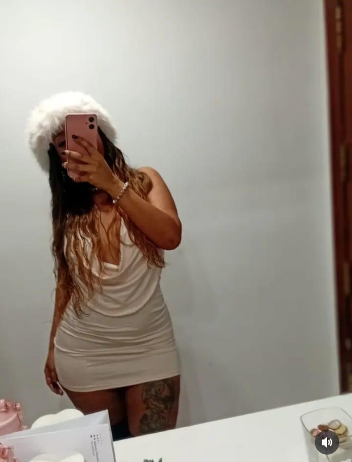 Chica busca chico en Almería: Chica busca chico