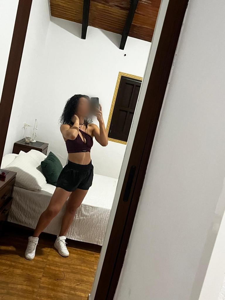 602384548: Chica busca chico en Málaga