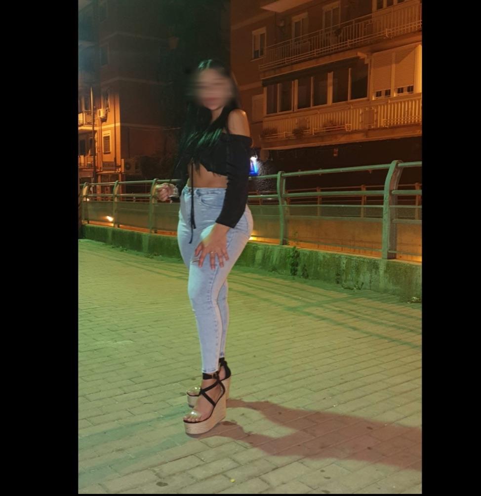 Chica busca chico en Lérida: 