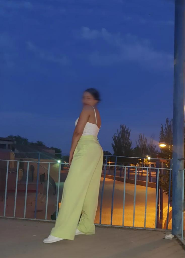 Chica busca chico en Lérida: 