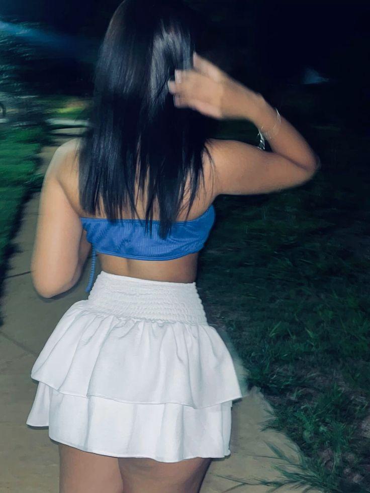 Chica busca chico en Sevilla: 