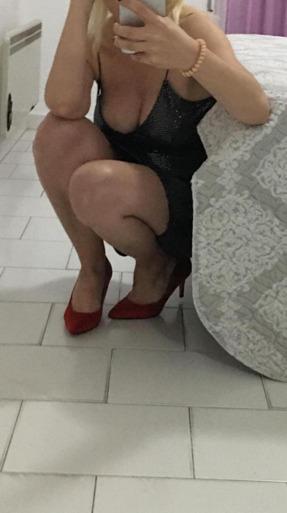 Chica busca chico en Cádiz: 