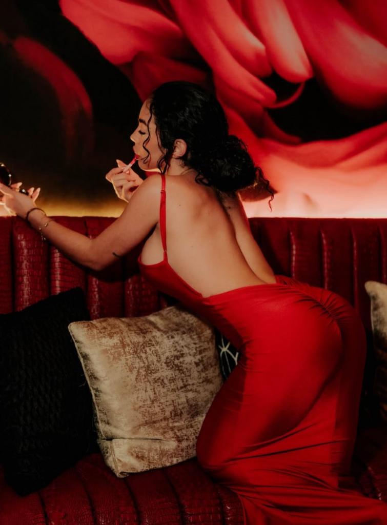 Chica busca chico en Mallorca: 