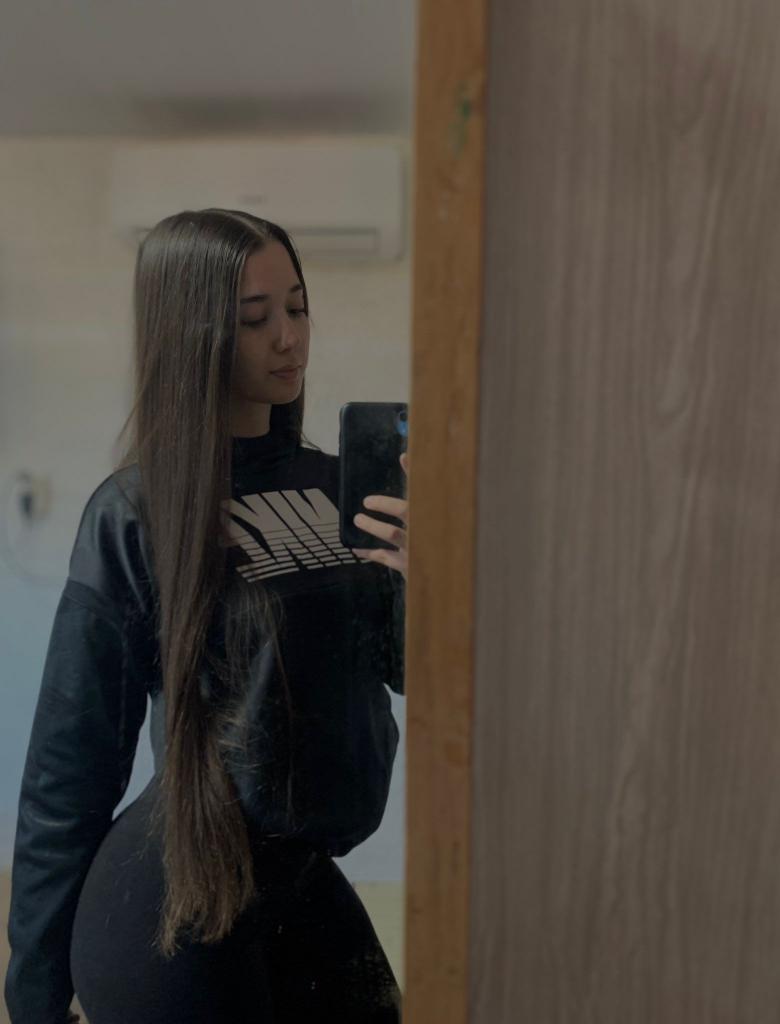 711257655: Chica busca chico en Murcia