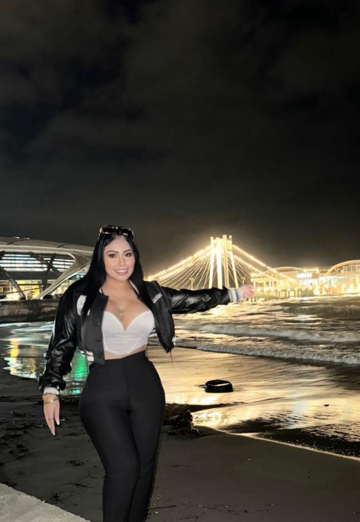 Chica busca chico en Sevilla: 