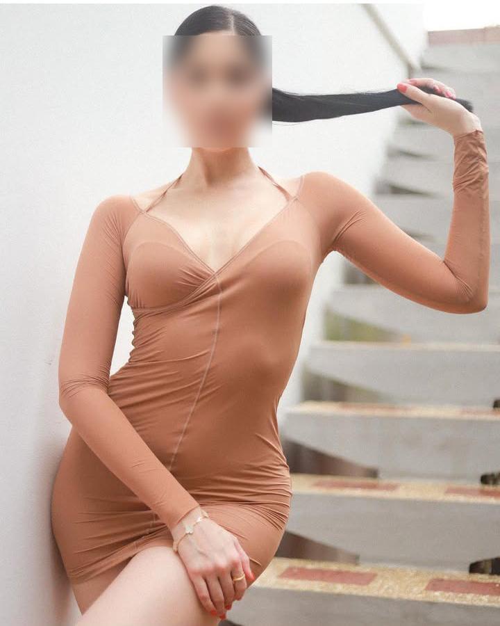 604153854: Chica busca chico en La Coruña