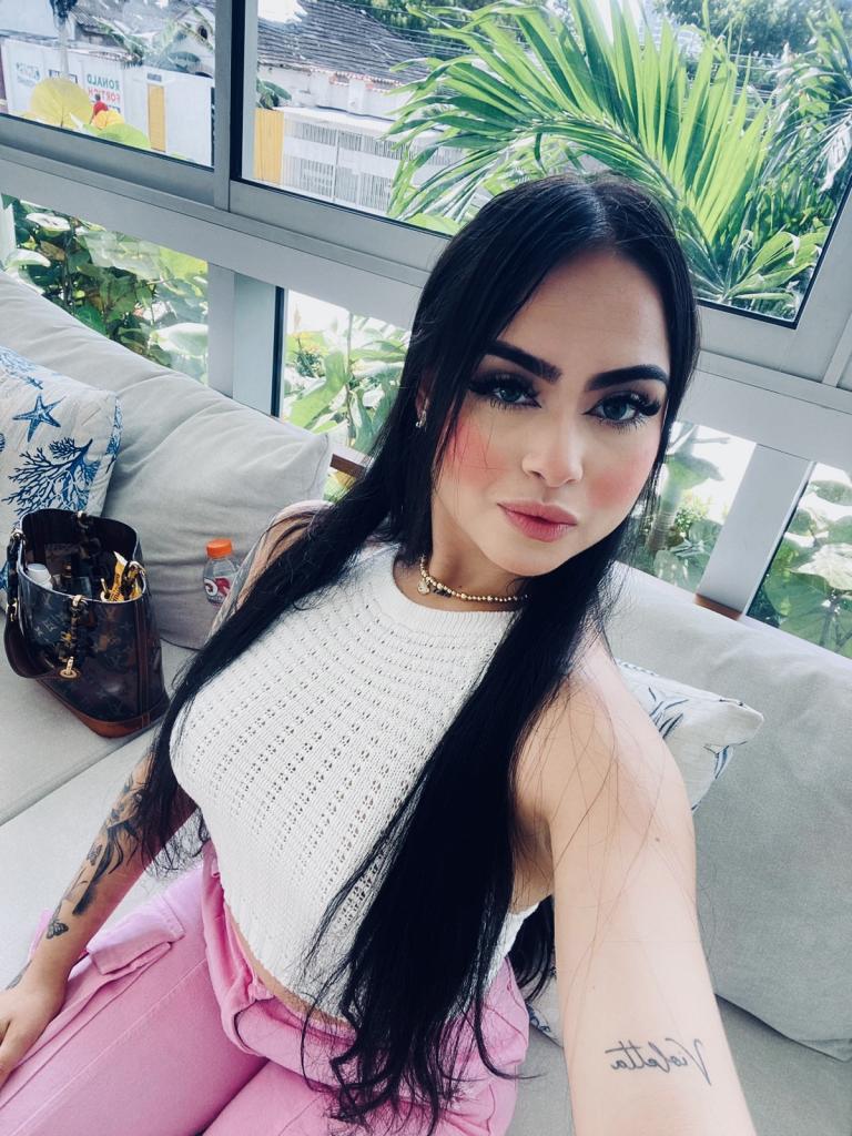 Chica busca chico en Pontevedra: Chica busca chico