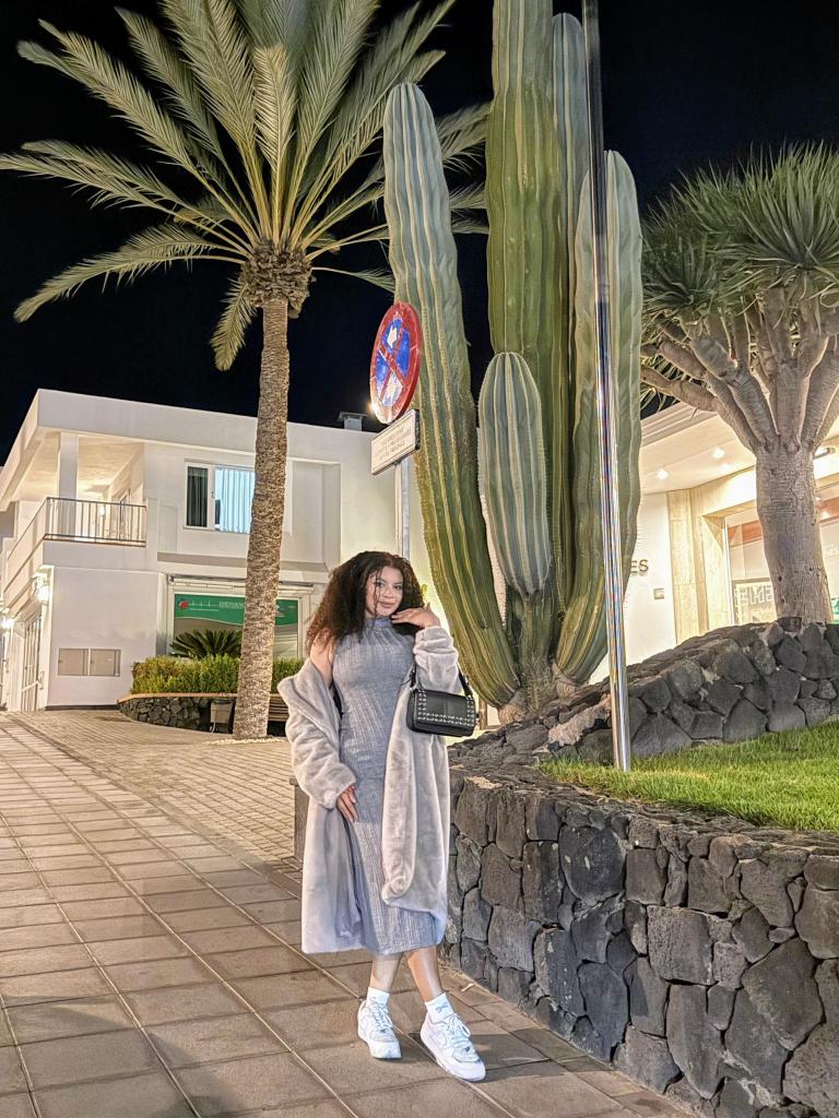 661413605: Chica busca chico en Mallorca