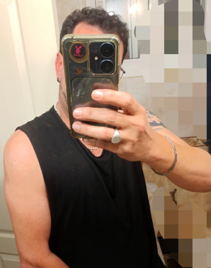 Chico busca chica en Málaga: 