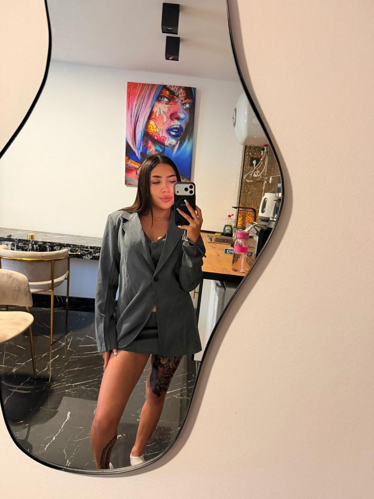 627577206: Chica busca chico en Alicante