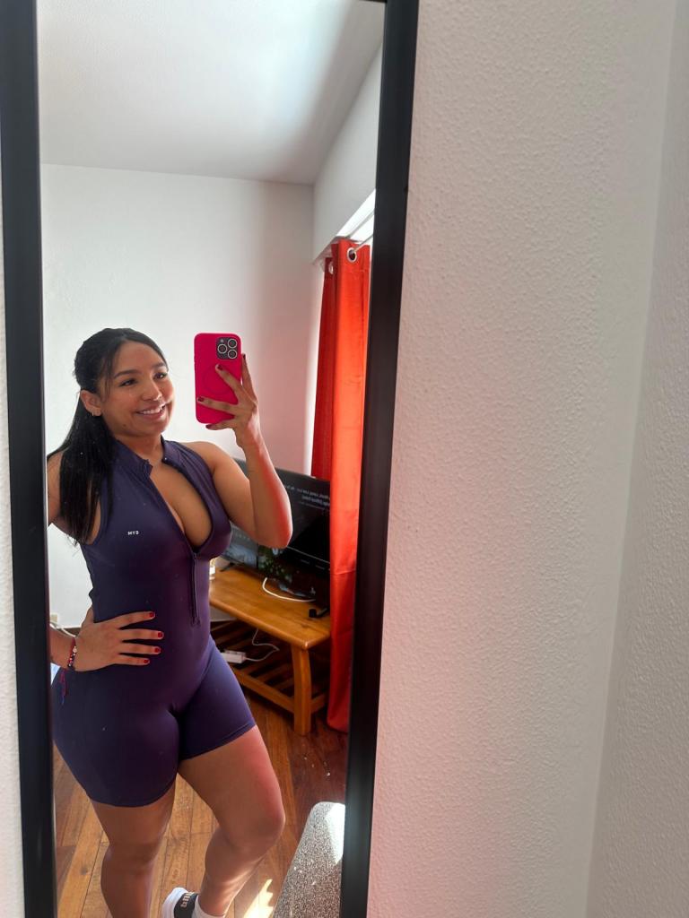 Chica busca chico en La Coruña: 