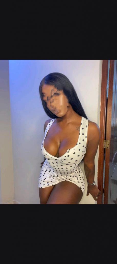 Chica busca chico en Sevilla: 