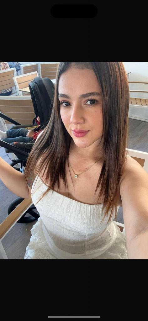 643876253: Chica busca chico en Granada