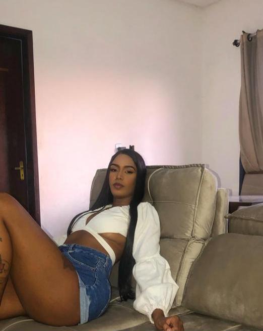 Chica busca chico en Cádiz: 