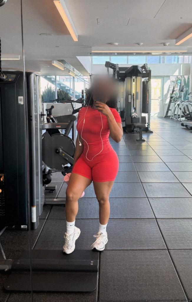 Chica busca chico en Asturias: 