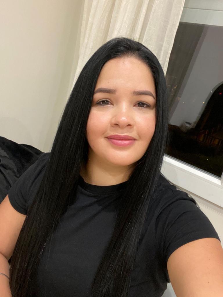 742048793: Chica busca chico en Granada