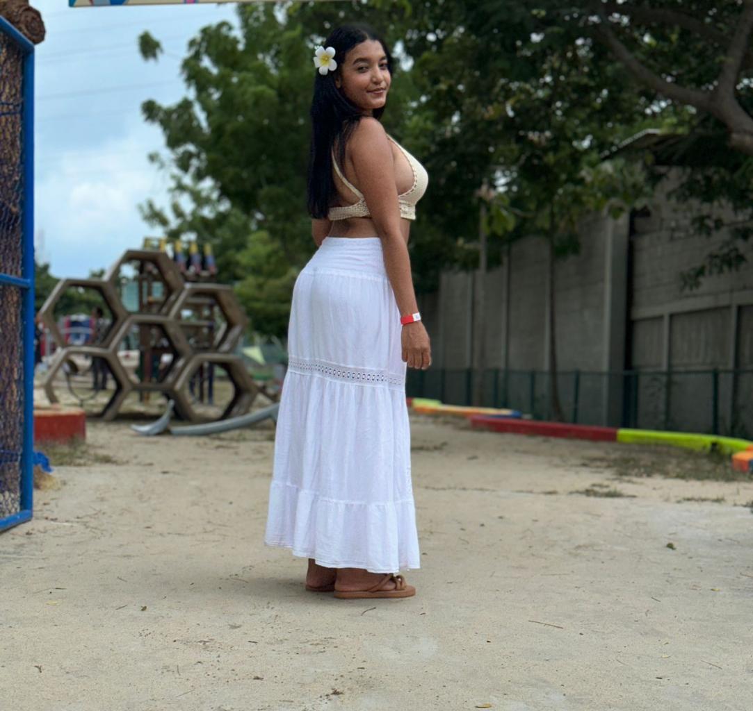 670344613: Chica busca chico en Valencia