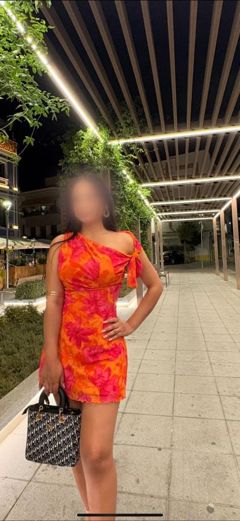 613734034: Chica busca chico en Madrid