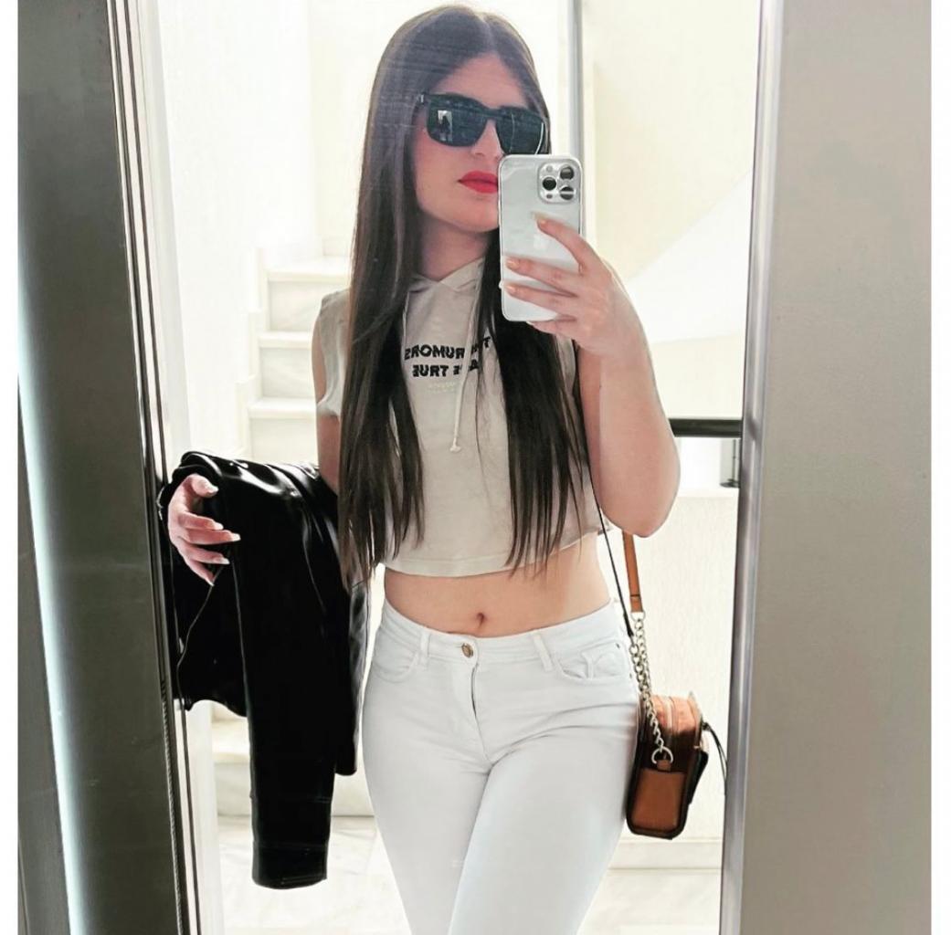 Chica busca chico en Cádiz: 