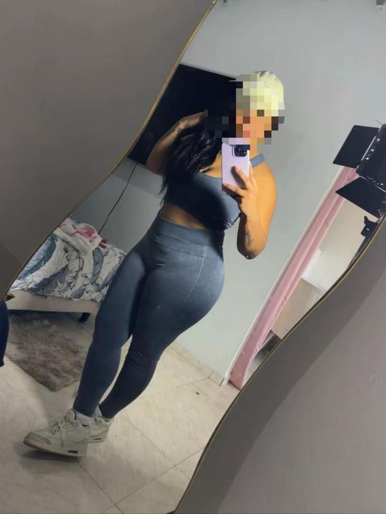 Chica busca chico en Tarragona: 