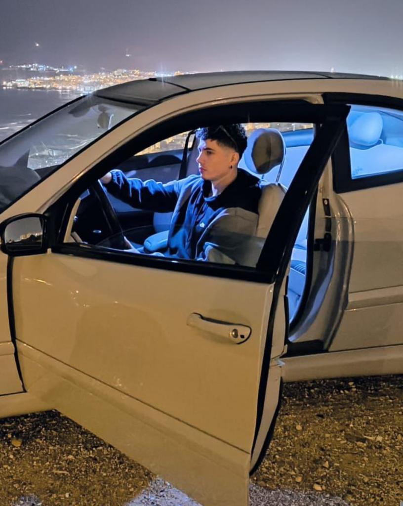 Chico busca chica en Barcelona: 