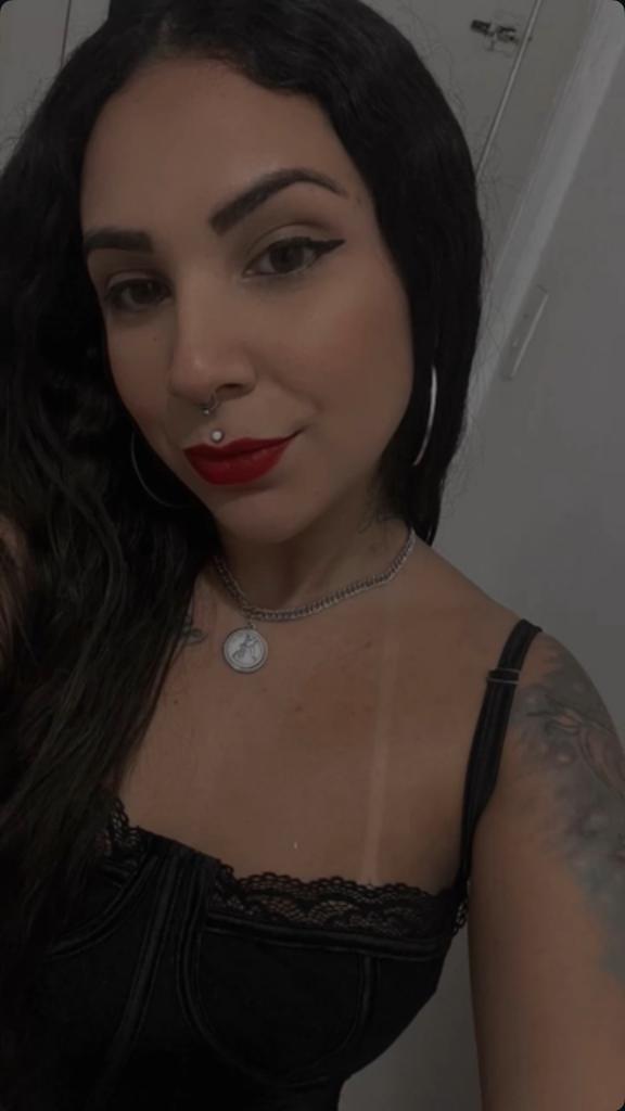 641375402: Chica busca chico en Zaragoza