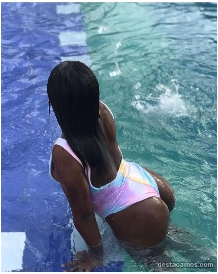 Chica busca chico en Cádiz: 