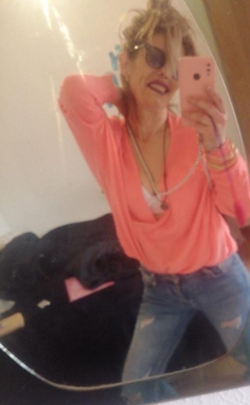 Chica busca chico en Alicante: 