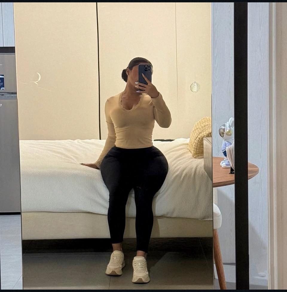 Chica busca chico en Huesca: 