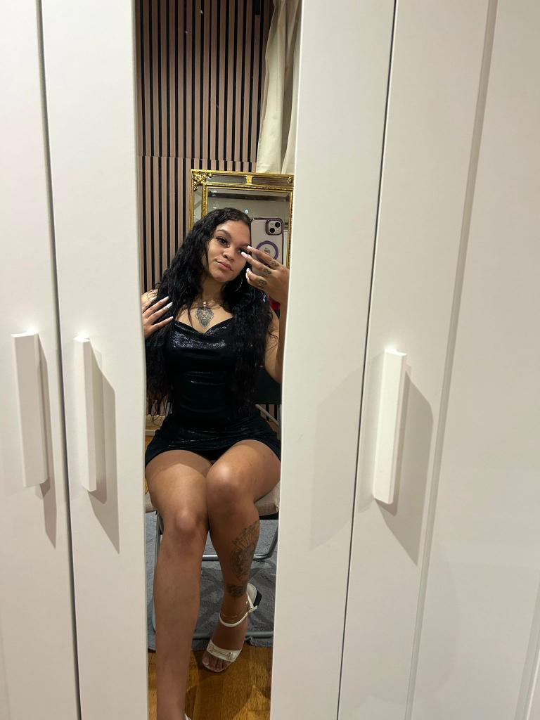 Chica busca chico en Mallorca: 