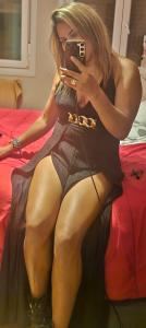 613989258: Chica busca chico en Cantabria