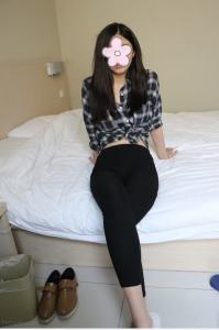 604925606: Chica busca chico en Madrid