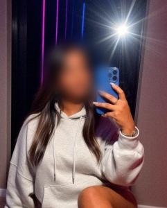 604361685: Chica busca chico en Gerona