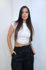 617233577: Chica busca chico en Sevilla