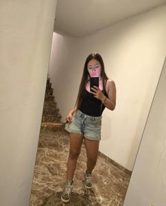 634330137: Chica busca chico en Tarragona