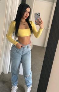 663967171: Chica busca chico en Valencia