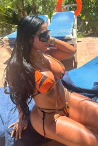 664272791: Chica busca chico en Almería