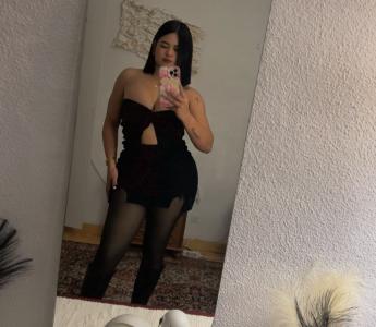 667478355: Chica busca chico en Madrid