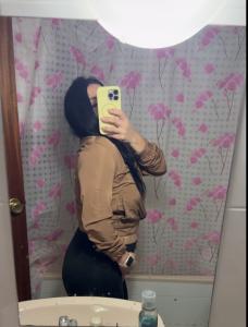 613823923: Chica busca chico en León