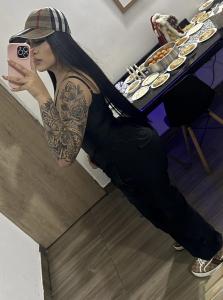 643557573: Chica busca chico en Las Palmas