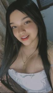 623741855: Chica busca chico en Barcelona