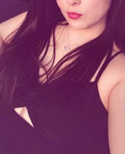 613352251: Chica busca chico en Navarra