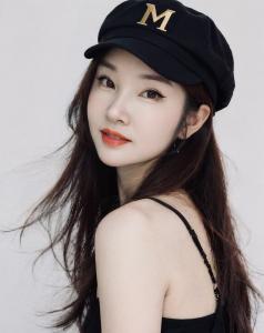 677838240: Chica busca chico en Ciudad Real