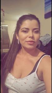 642071386: Chica busca chico en Córdoba